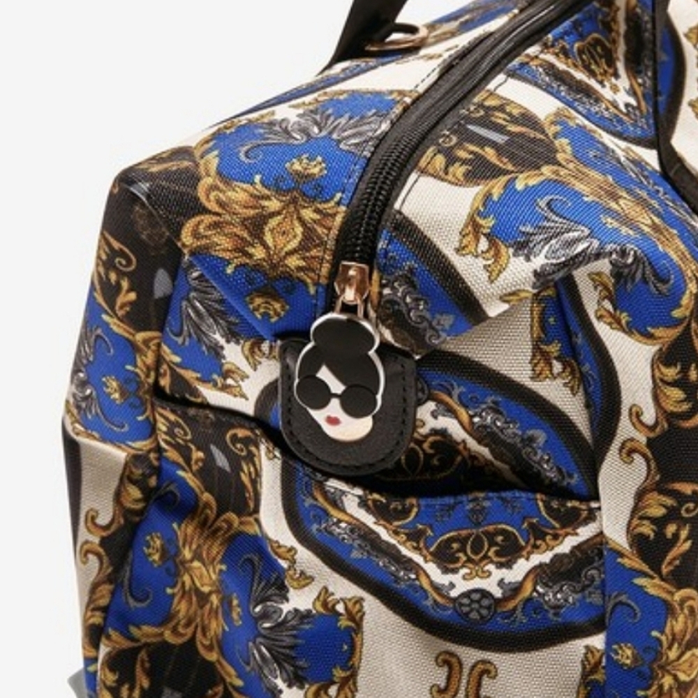 🔥FINAL💲⬇️Alice+Olivia Regal Romance 🖤/💛/💙 Print Duffle Bag ~ NWT - Picture 7 of 10